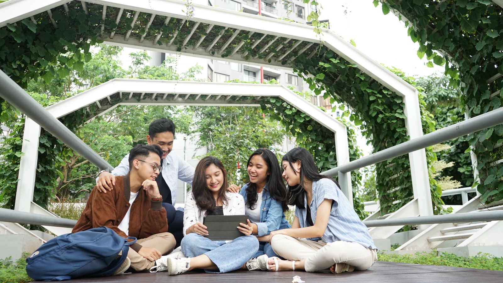 Lingkungan Belajar Urban Campus: Keuntungan Kuliah di Pusat Diplomatik Jakarta
